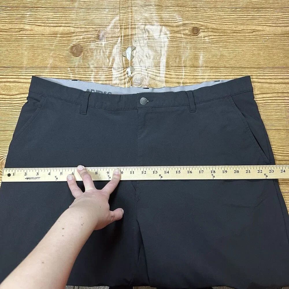 Adidas Golf Shorts‎ Men’s 40 Black 11